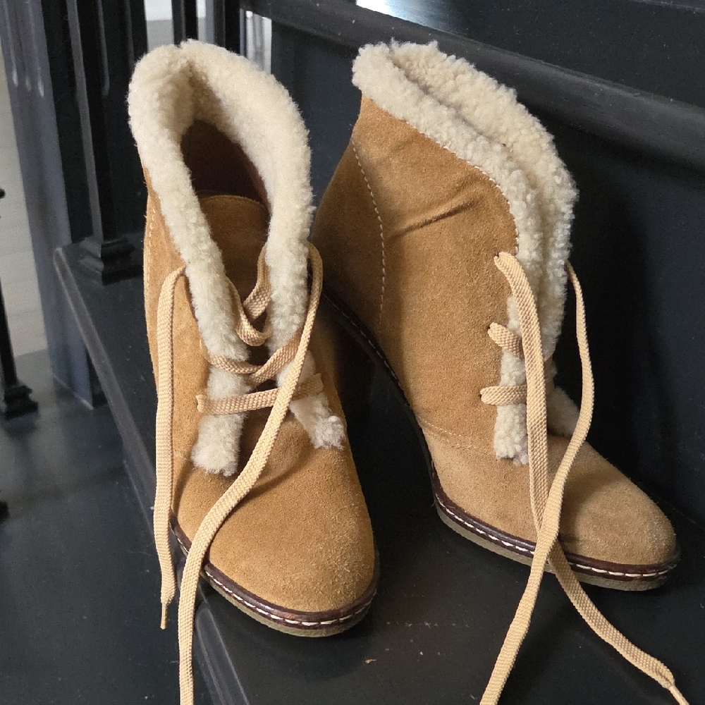Coach Jamie Brown  Suede Lace-Up Shearling Boots